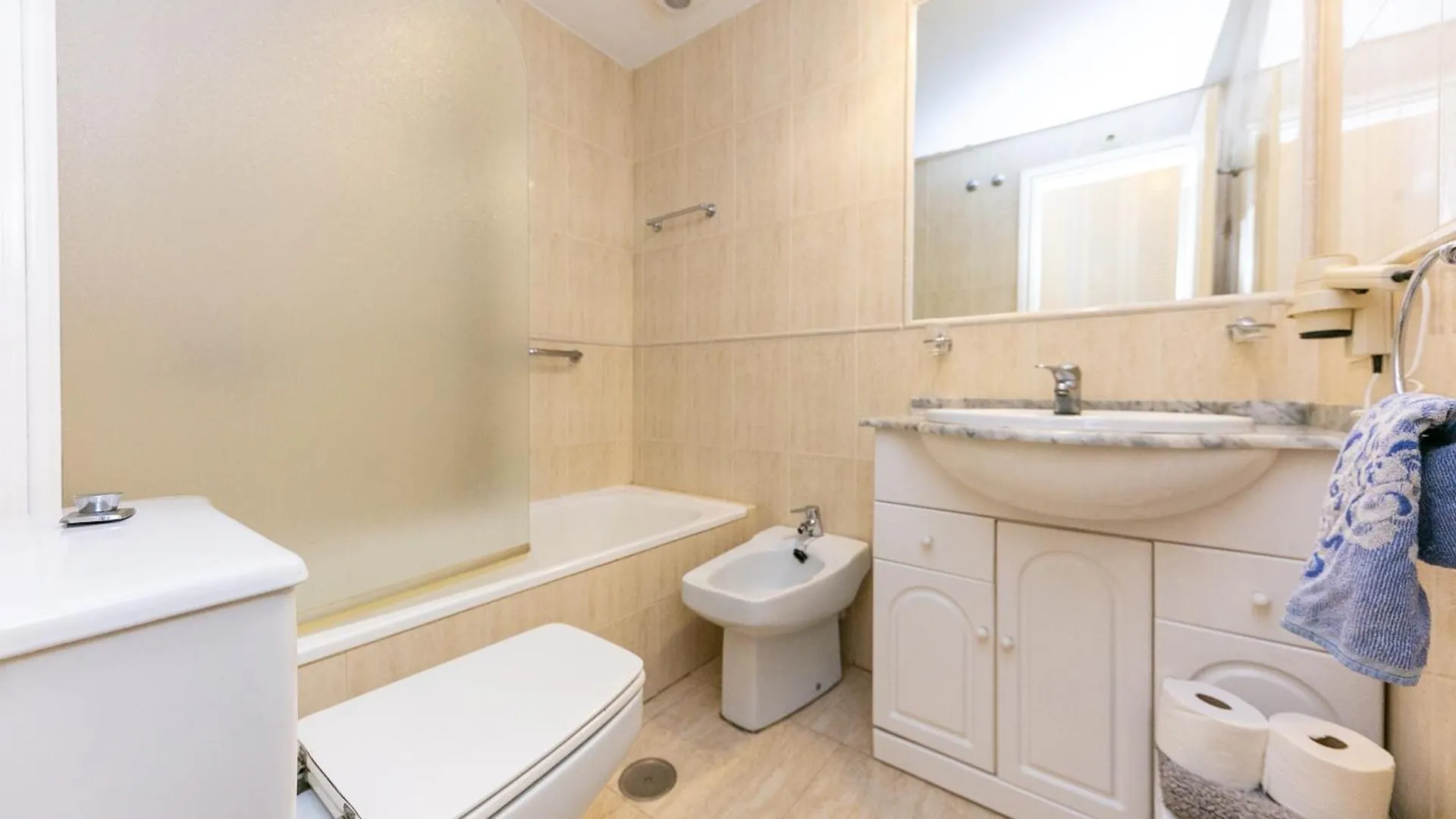 Apat. Oasis Rivera Del Sol II ميخاس 0*,  إسبانيا