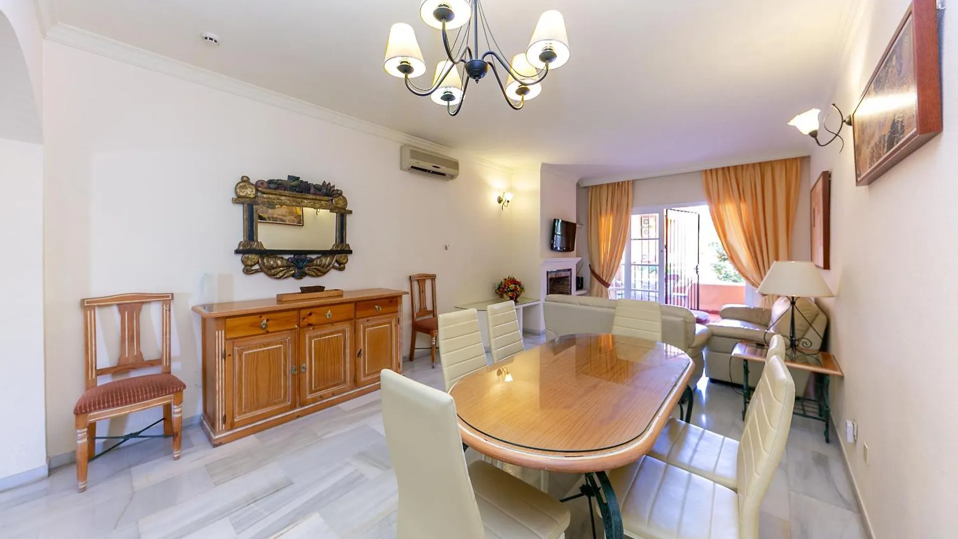 Apat. Oasis Rivera Del Sol II ميخاس شقة